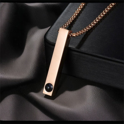 Fotohalskjede - Tekst